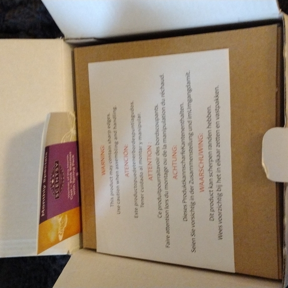 Cast Pink with Spring Pack Scentsy Warmer - Picture 3 of 8